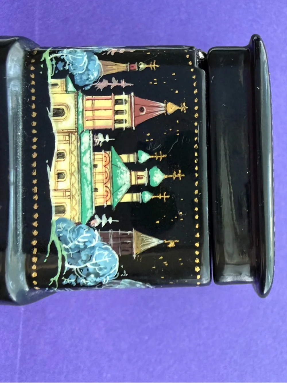 Hand-Painted Russian Lacquer Trinket Box in Black with Teal & Gold Accents - Picture 5 of 11